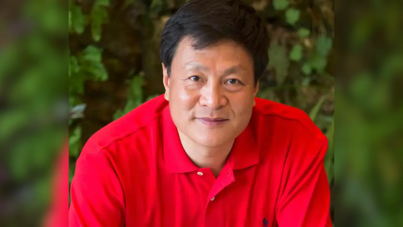 Kongjian Yu, chinês considerado como um dos maiores arquitetos do mundo • Reprodução/CAUBR