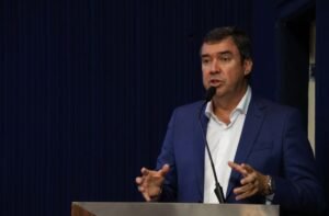 Governador Eduardo Riedel