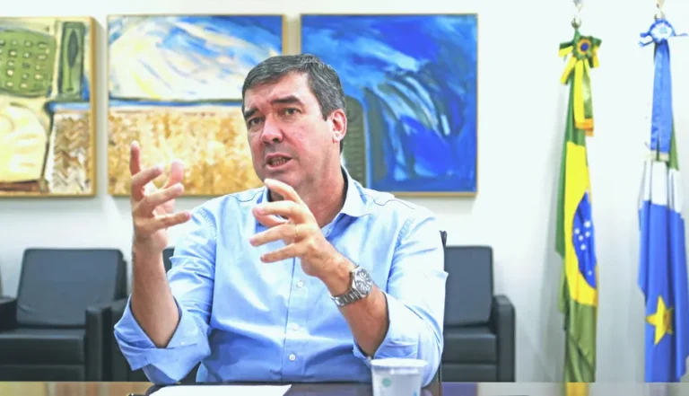 Governador Eduardo Riedel