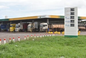 Combustível importado sofre aumento constante e impacto chega às bombas - FOTO: Gerson Oliveira/Correio do Estado