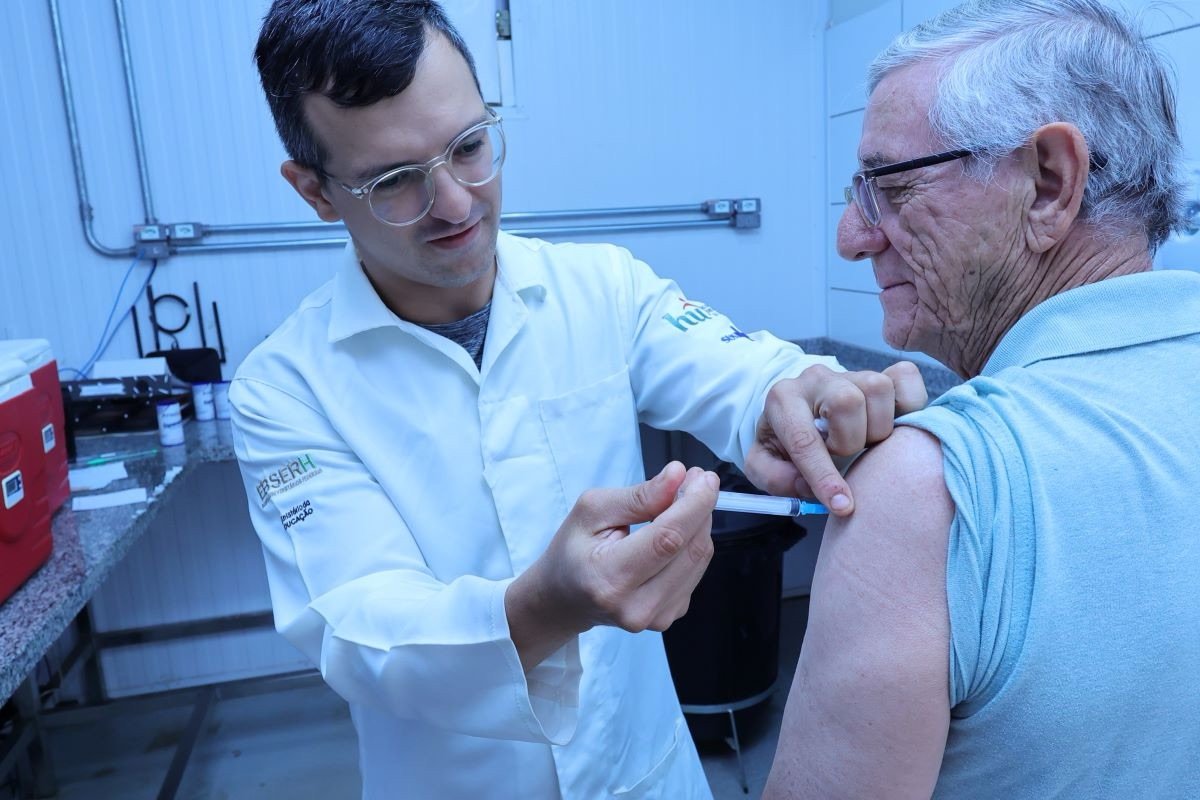 Dourados inicia vacinação contra Influenza no sábado (28) com Dia D e foco em grupos prioritários