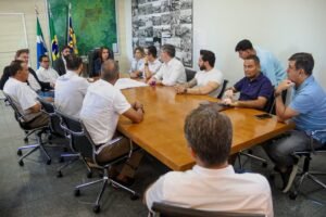 Vereadores e Prefeita Adriane Lopes Foto: Arquivo