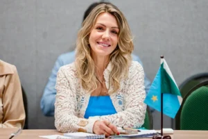 Ana Carolina Ali Garcia foi exonerada a pedido da PGE. (Divulgação)