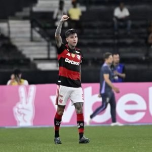 Flamengo: Pulgar é titular com Leonardo Jardim, mas multa de US$ 6 milhões em 2026 coloca futuro em aberto